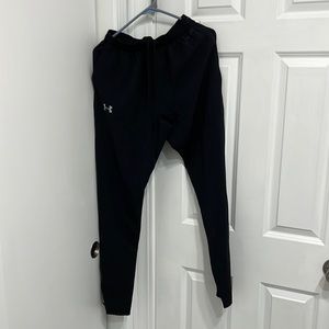 Mens size small under armor heat gear running pants